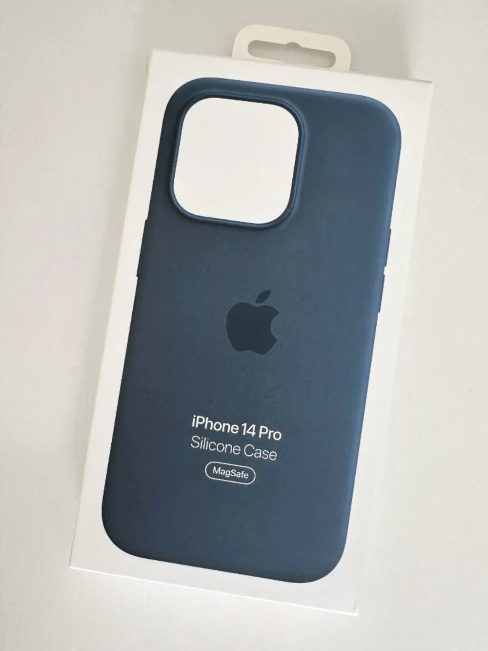 iPhone 14 Pro Silicone Case in Storm Blue